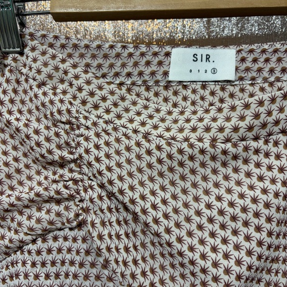 SIR The Label Mini Skirt 100% Silk - Picture 2 of 4